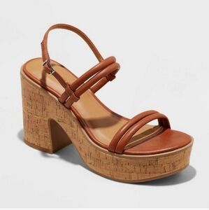 Women's Tan Platform Sandals